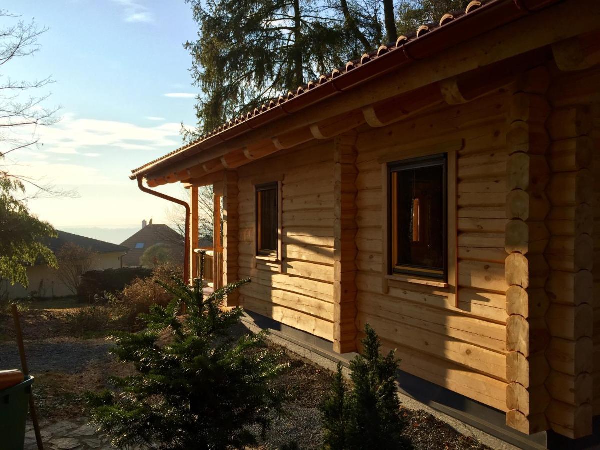 Blockhaus Chalet Mit Beheizbarem Badefass Und Infrarotsauna Auf Der Terrasse Oberschützen 외부 사진