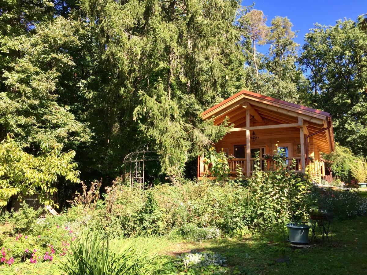 Blockhaus Chalet Mit Beheizbarem Badefass Und Infrarotsauna Auf Der Terrasse Oberschützen 외부 사진