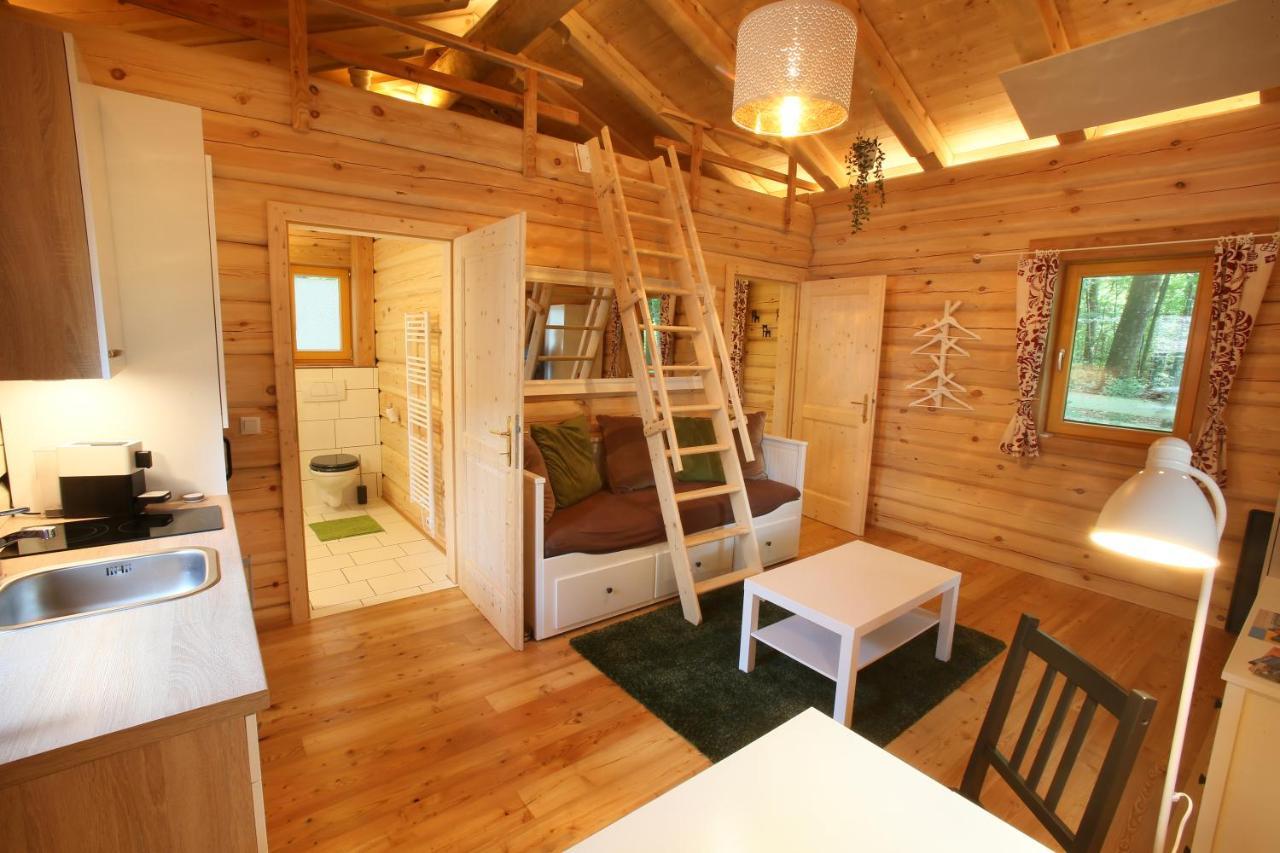 Blockhaus Chalet Mit Beheizbarem Badefass Und Infrarotsauna Auf Der Terrasse Oberschützen 외부 사진