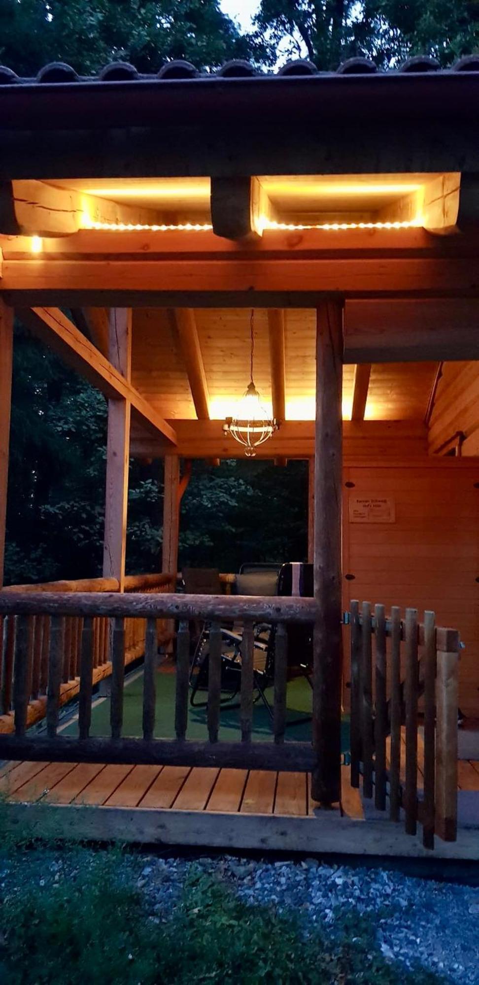 Blockhaus Chalet Mit Beheizbarem Badefass Und Infrarotsauna Auf Der Terrasse Oberschützen 외부 사진